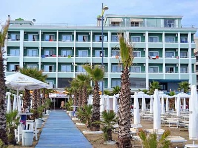 Dračská riviéra, Hotel Vivas - pobytový zájezd